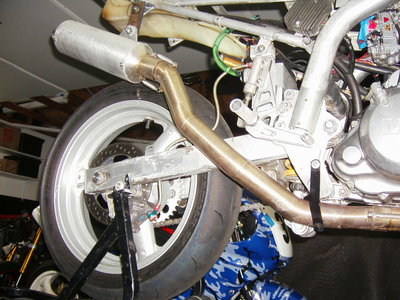 Brake Caliper and rearset.jpg