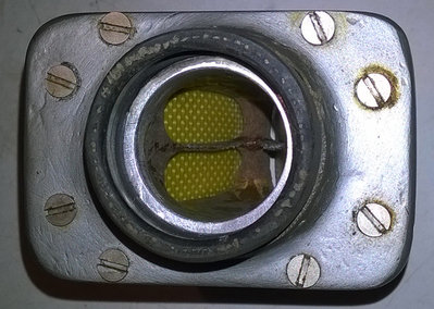 RV ETZ, carb side.jpg